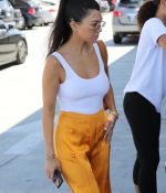 Access_Kardashian_08.jpg