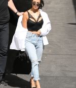 Access_Kardashian_05.jpg