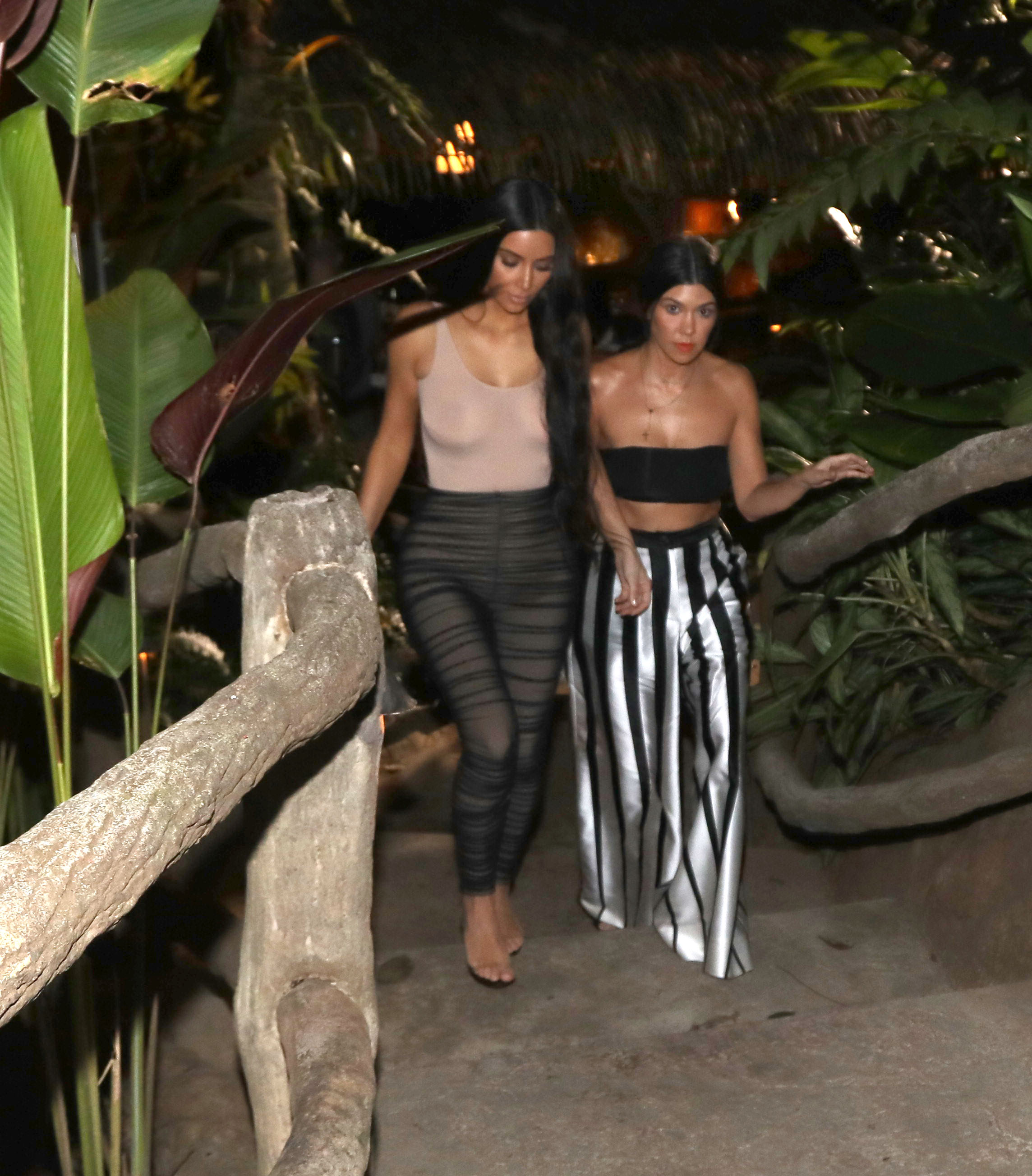 Access_Kardashian_06.jpg