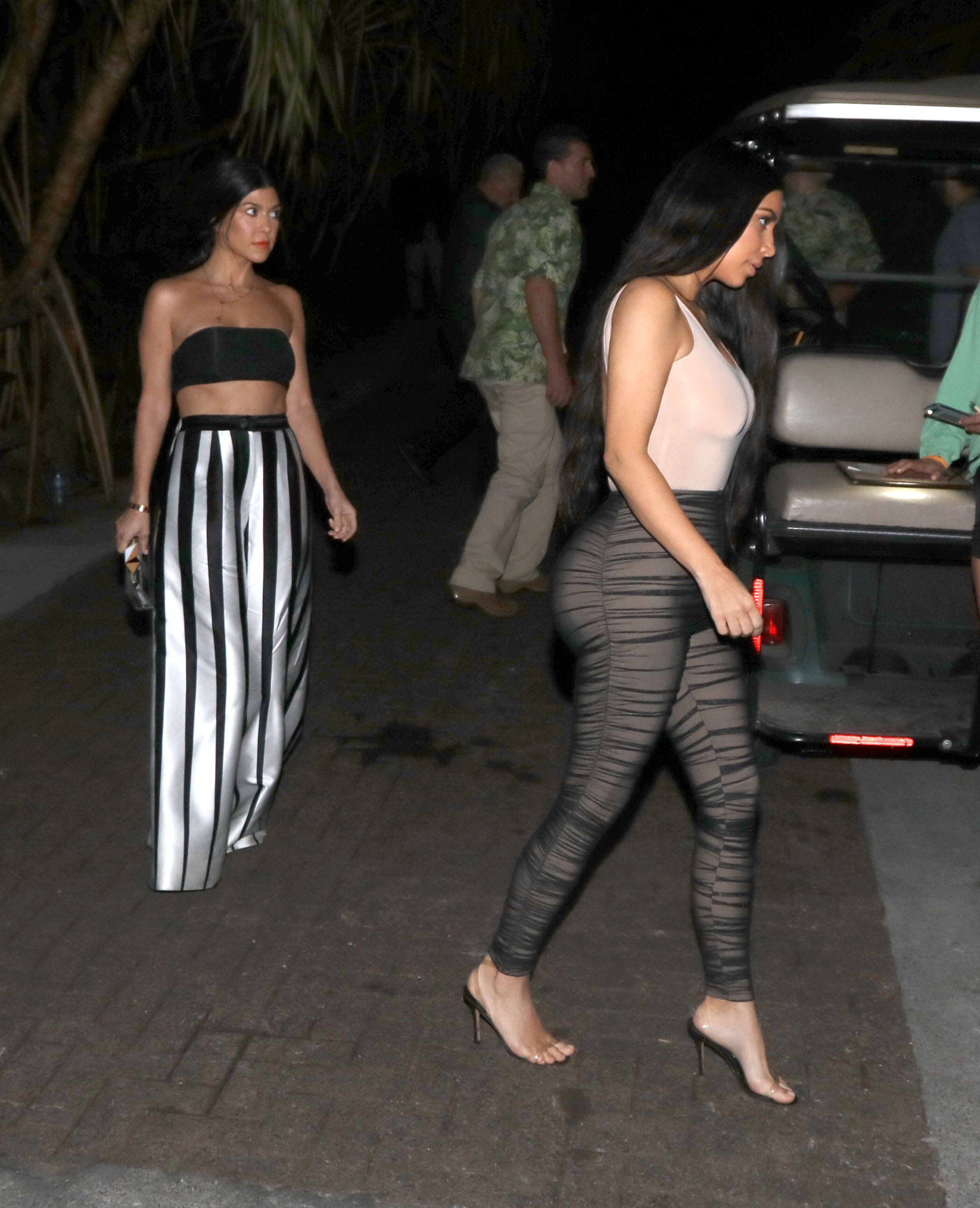 Access_Kardashian_08.jpg