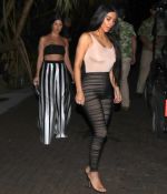 Access_Kardashian_01.jpg