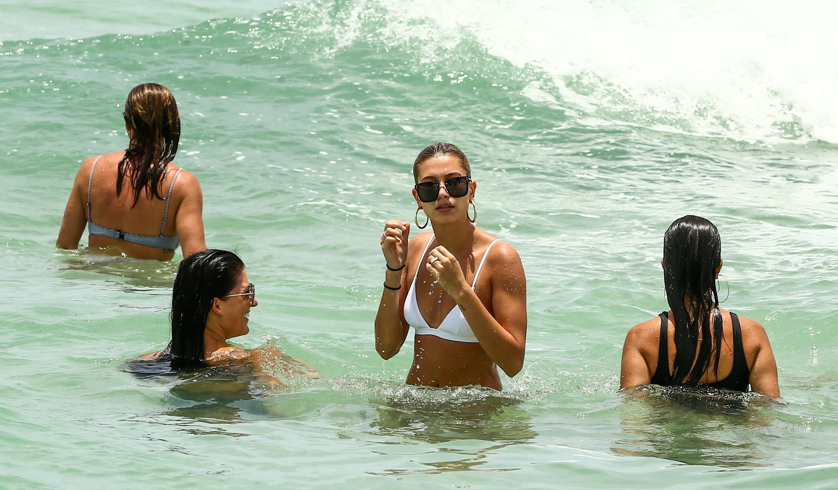 Access_Kardashian_01.jpg
