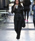 Access_Kardashian_07.jpg