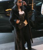 Access_Kardashian_02.jpg