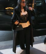 Access_Kardashian_03.jpg