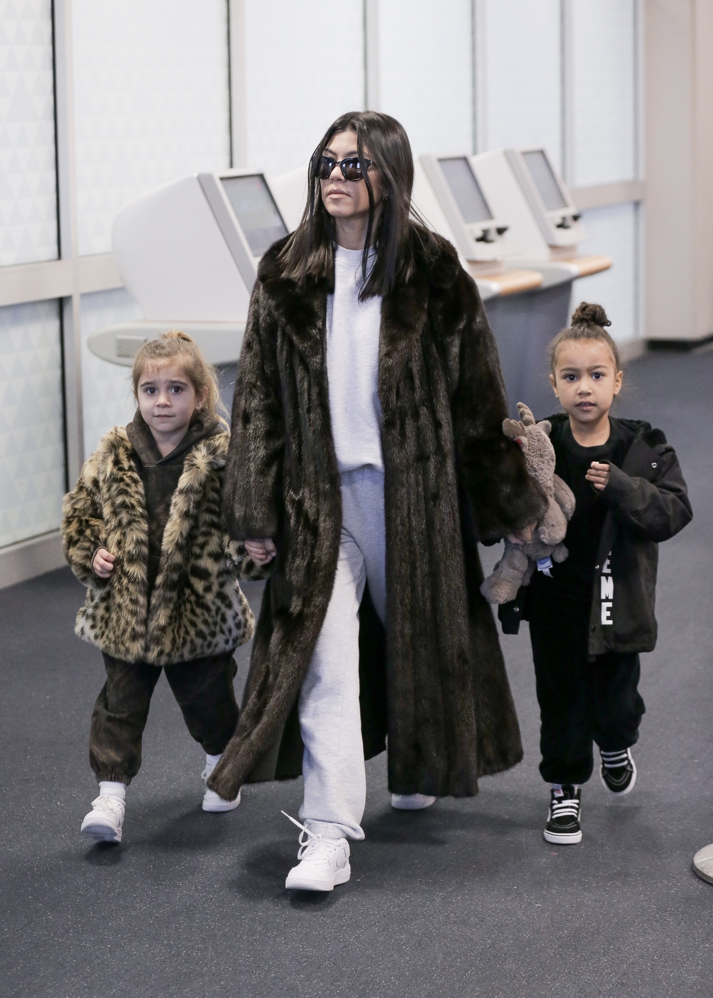 Access_Kardashian_01.jpg