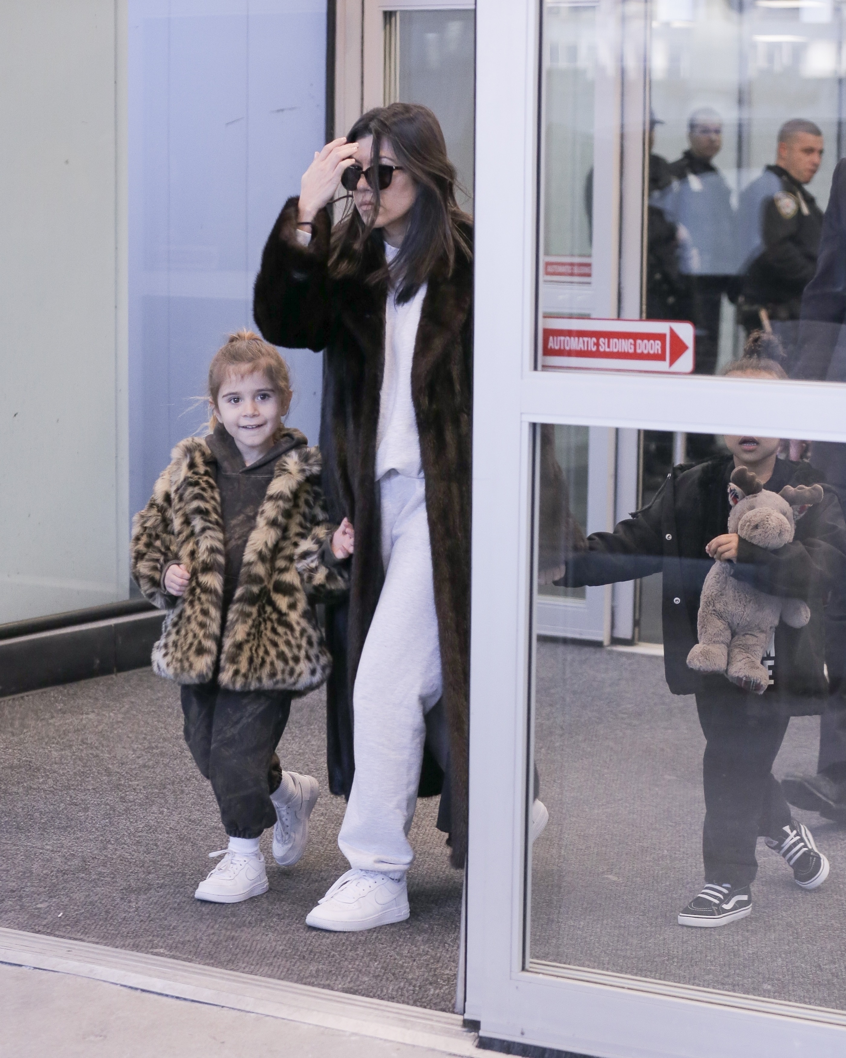 Access_Kardashian_05.jpg