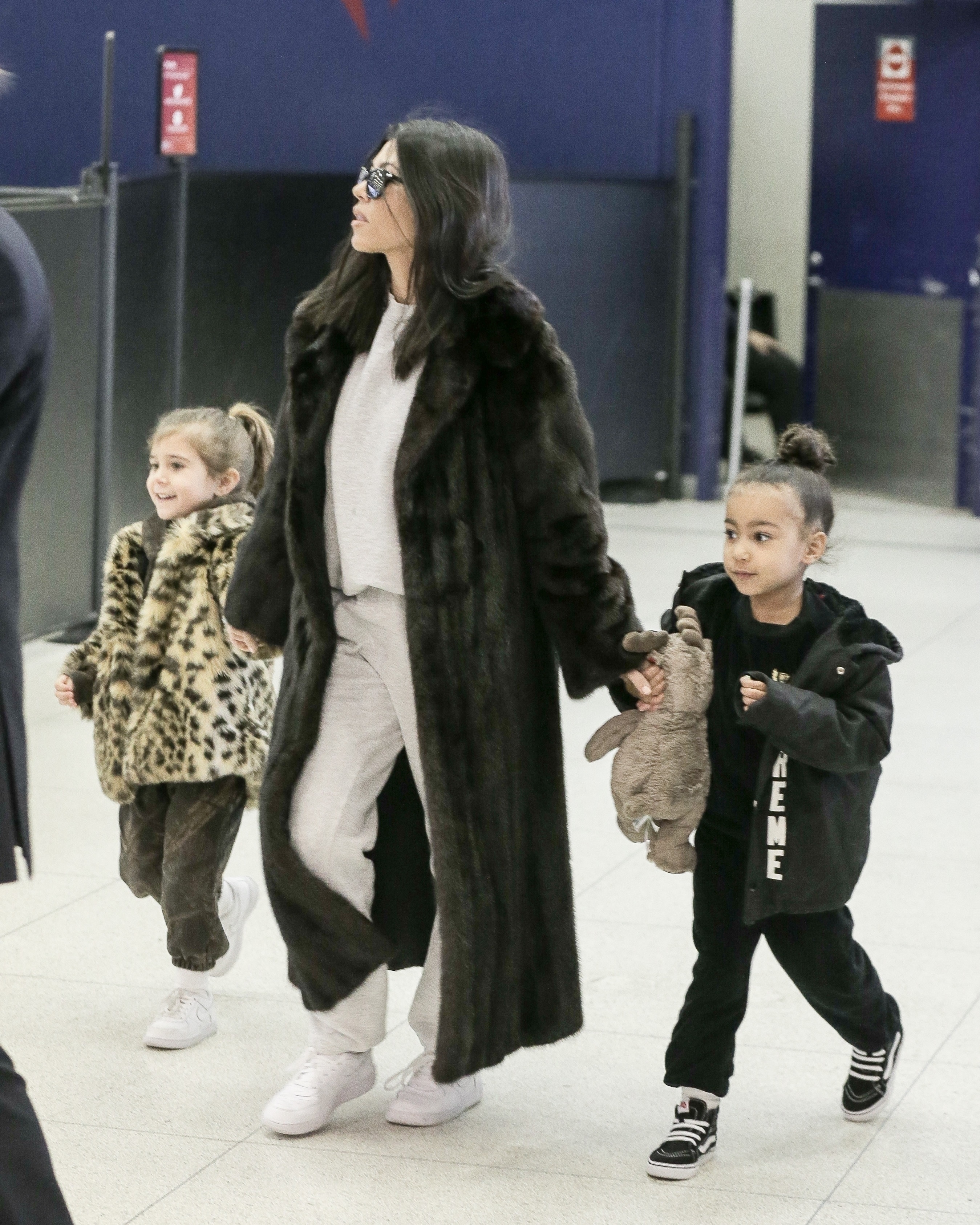 Access_Kardashian_06.jpg