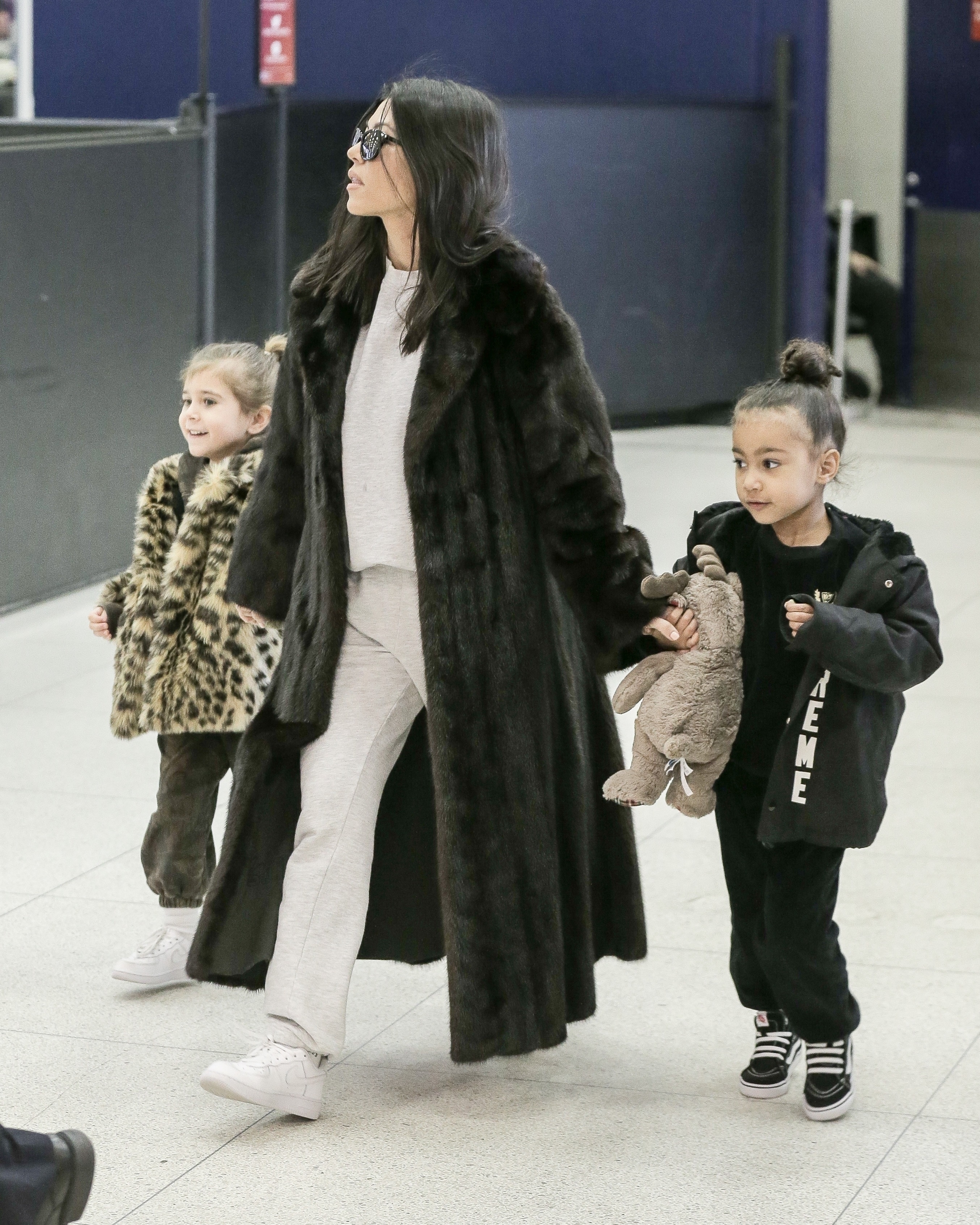 Access_Kardashian_07.jpg