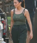 Access_Kardashian_07.jpg