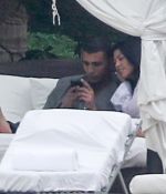 Access_Kardashian_06.jpg