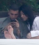 Access_Kardashian_09.jpg