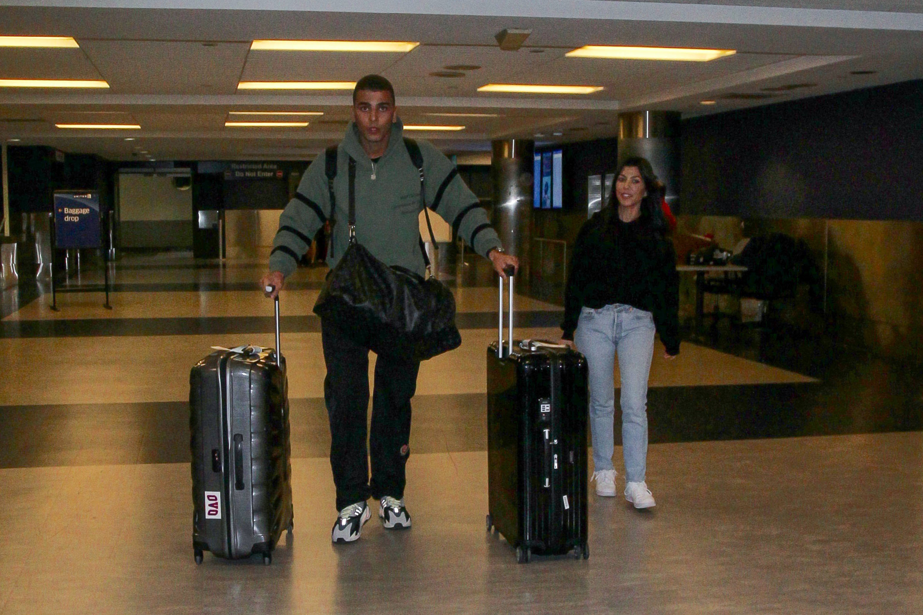 Access_Kardashian_08.jpg