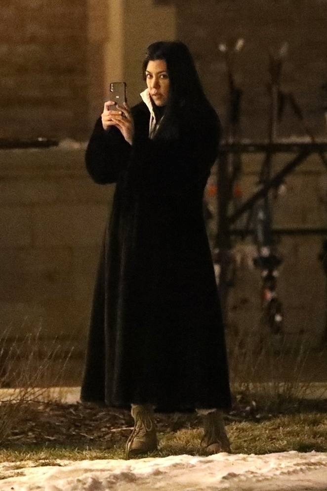 Access_Kardashian_01.jpg