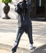 Access_Kardashian_06.jpg