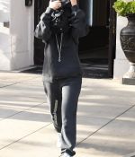 Access_Kardashian_07.jpg