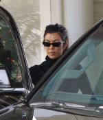 Access_Kardashian_01.jpg