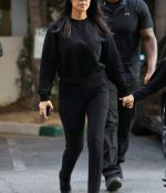 Access_Kardashian_03.jpg