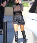 Access_Kardashian_011.jpg
