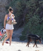 Access_Kardashian_131.jpg