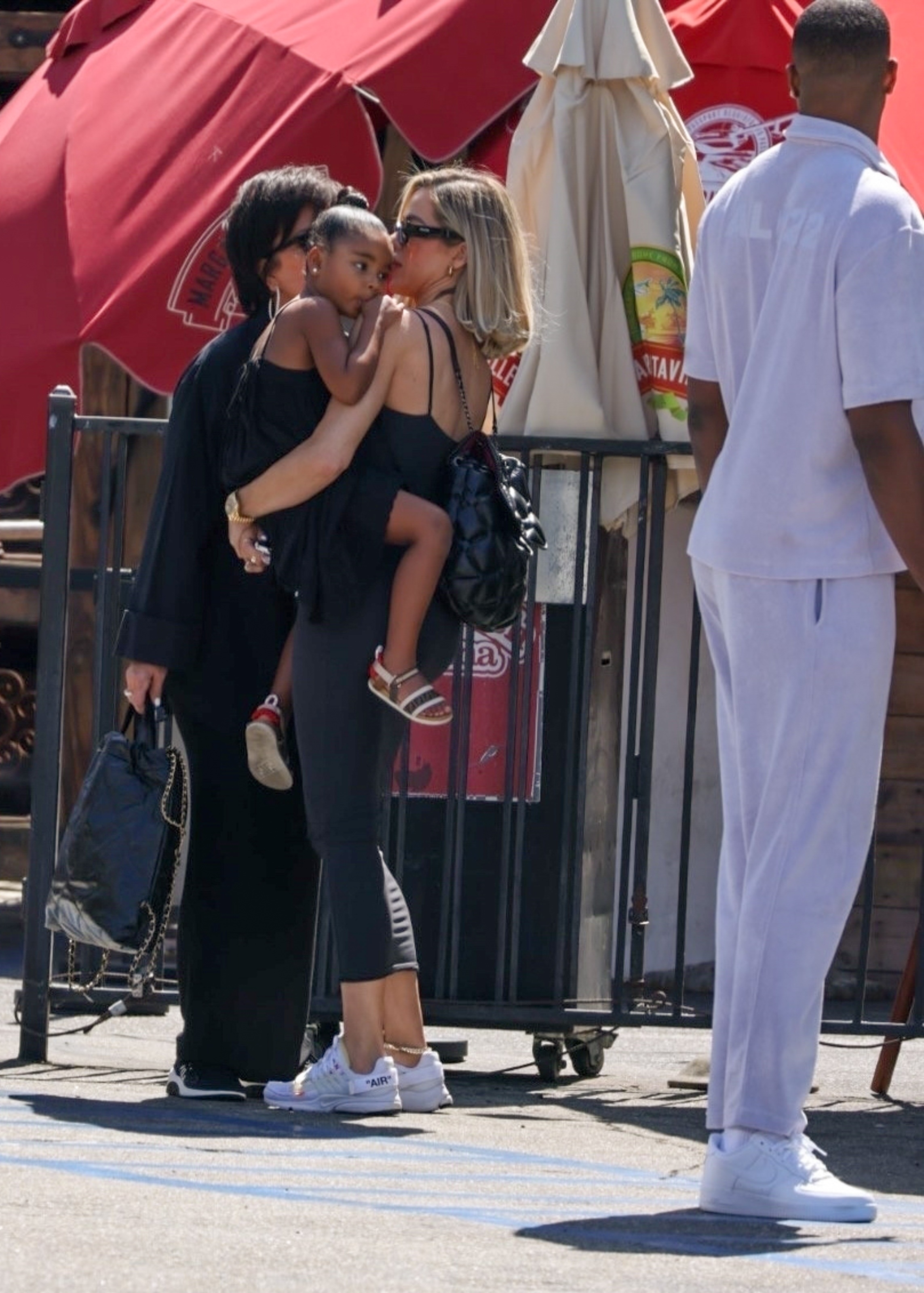 Access_Kardashian_0111.jpg