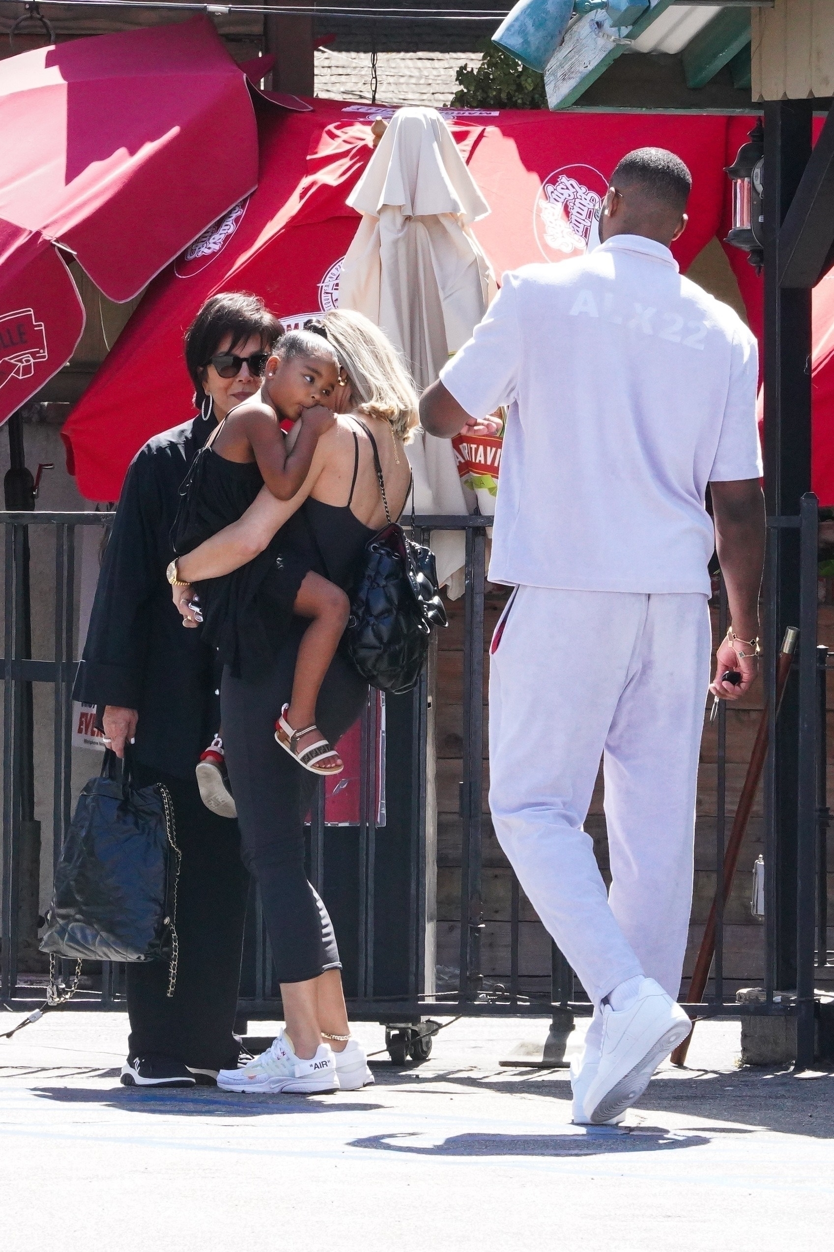 Access_Kardashian_0115.jpg