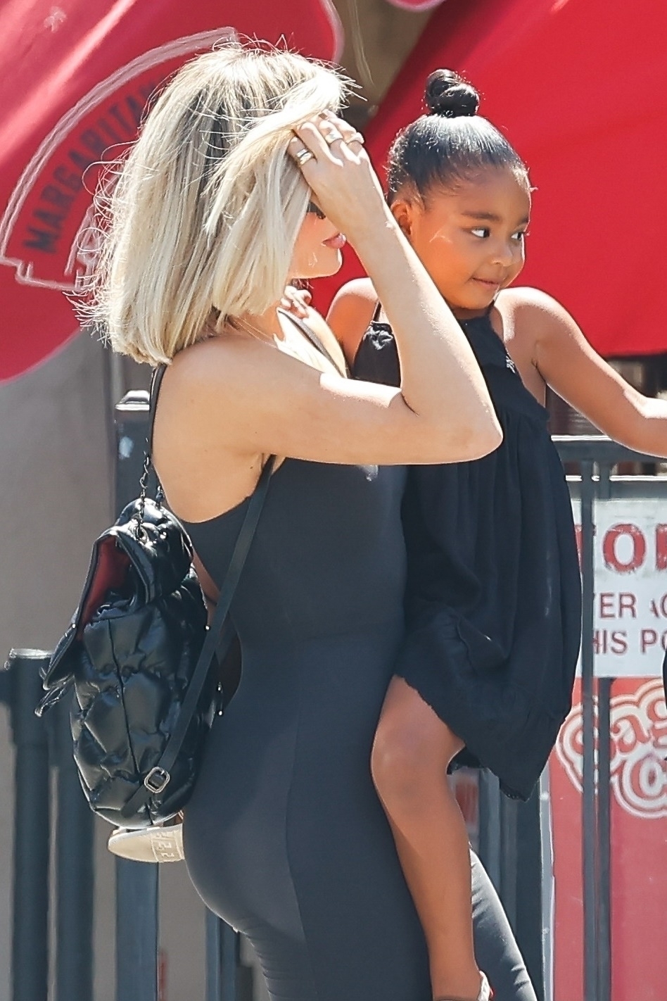Access_Kardashian_050.jpg
