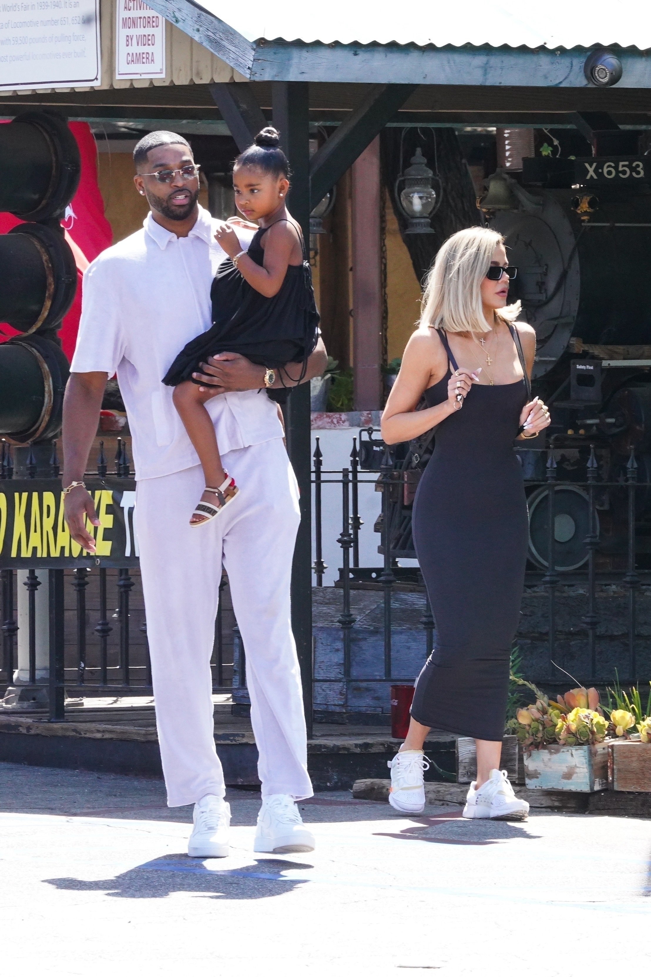 Access_Kardashian_079.jpg