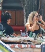 Access_Kardashian_0135.jpg