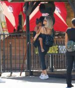 Access_Kardashian_021.jpg