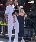 Access_Kardashian_031.jpg