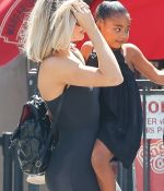 Access_Kardashian_050.jpg
