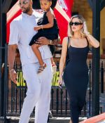 Access_Kardashian_070.jpg