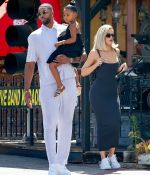 Access_Kardashian_08.jpg