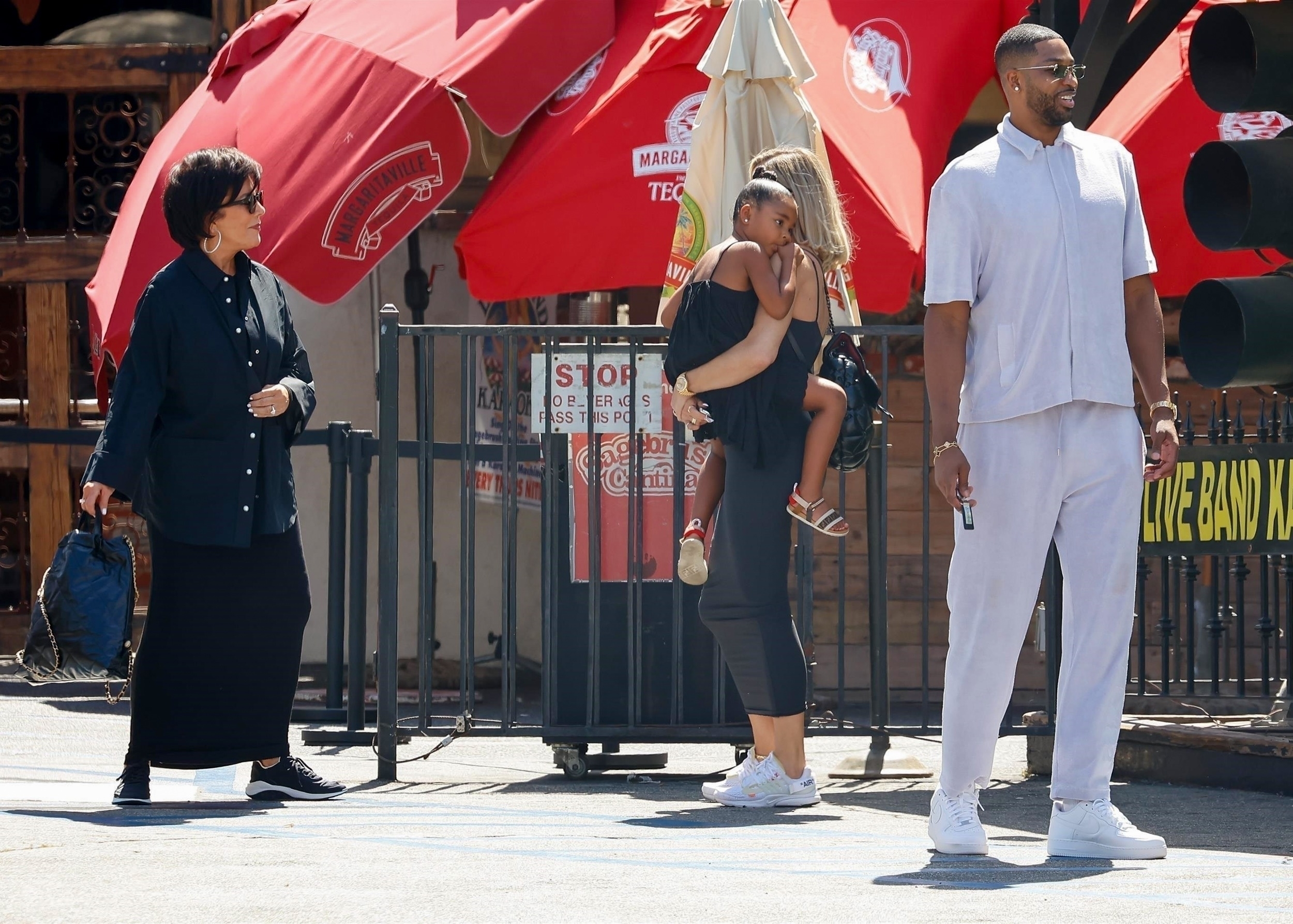 Access_Kardashian_019.jpg