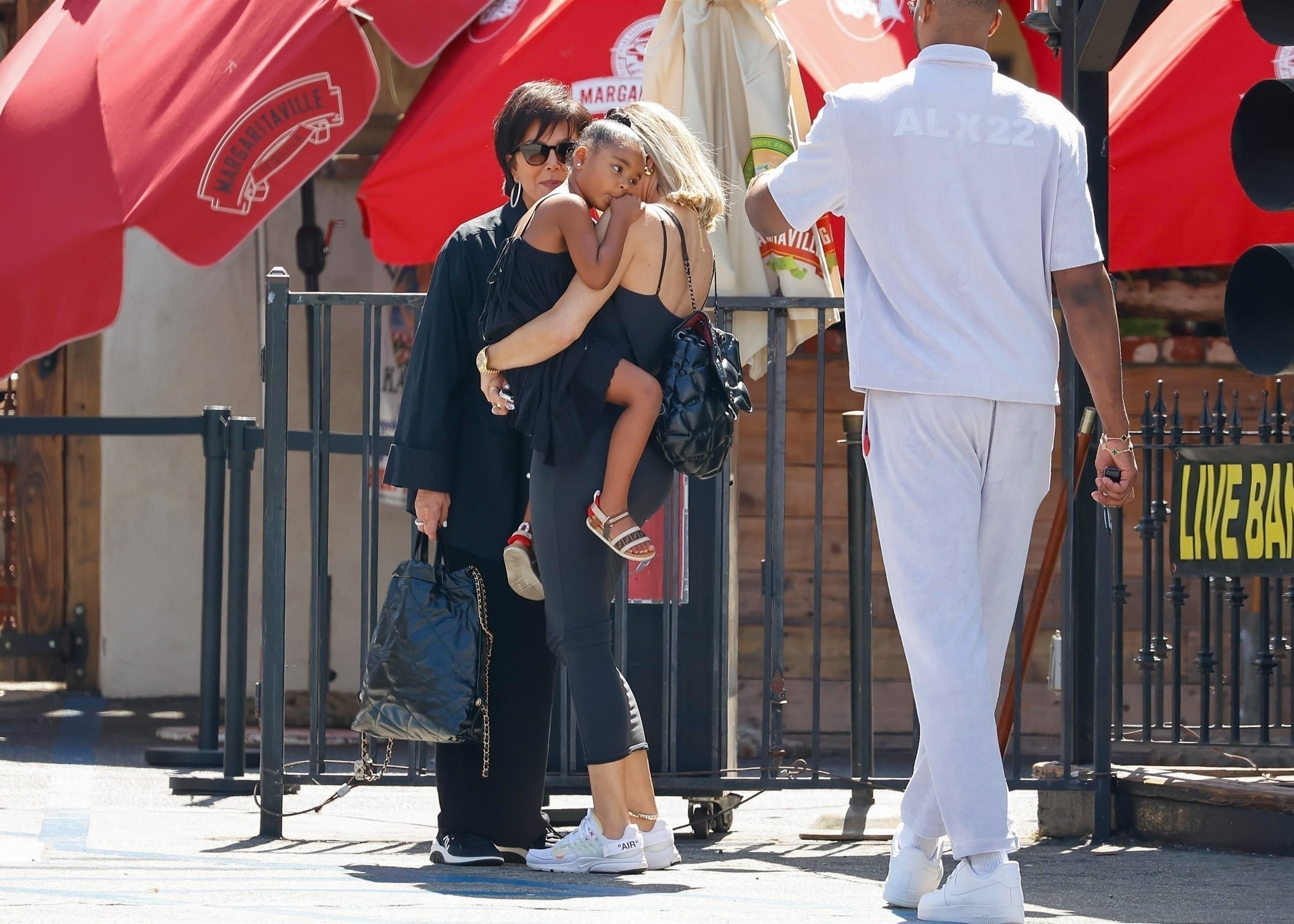 Access_Kardashian_021.jpg