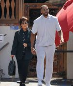Access_Kardashian_010.jpg