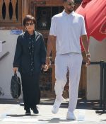 Access_Kardashian_014.jpg