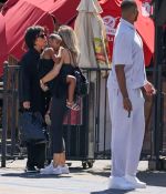 Access_Kardashian_026.jpg