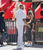 Access_Kardashian_061.jpg