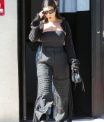 Access_Kardashian_005.jpg