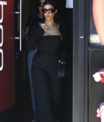 Access_Kardashian_007~0.jpg