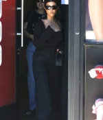 Access_Kardashian_008~0.jpg
