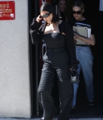 Access_Kardashian_009~0.jpg