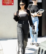 Access_Kardashian_014~0.jpg