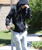 Access_Kardashian_03.jpg