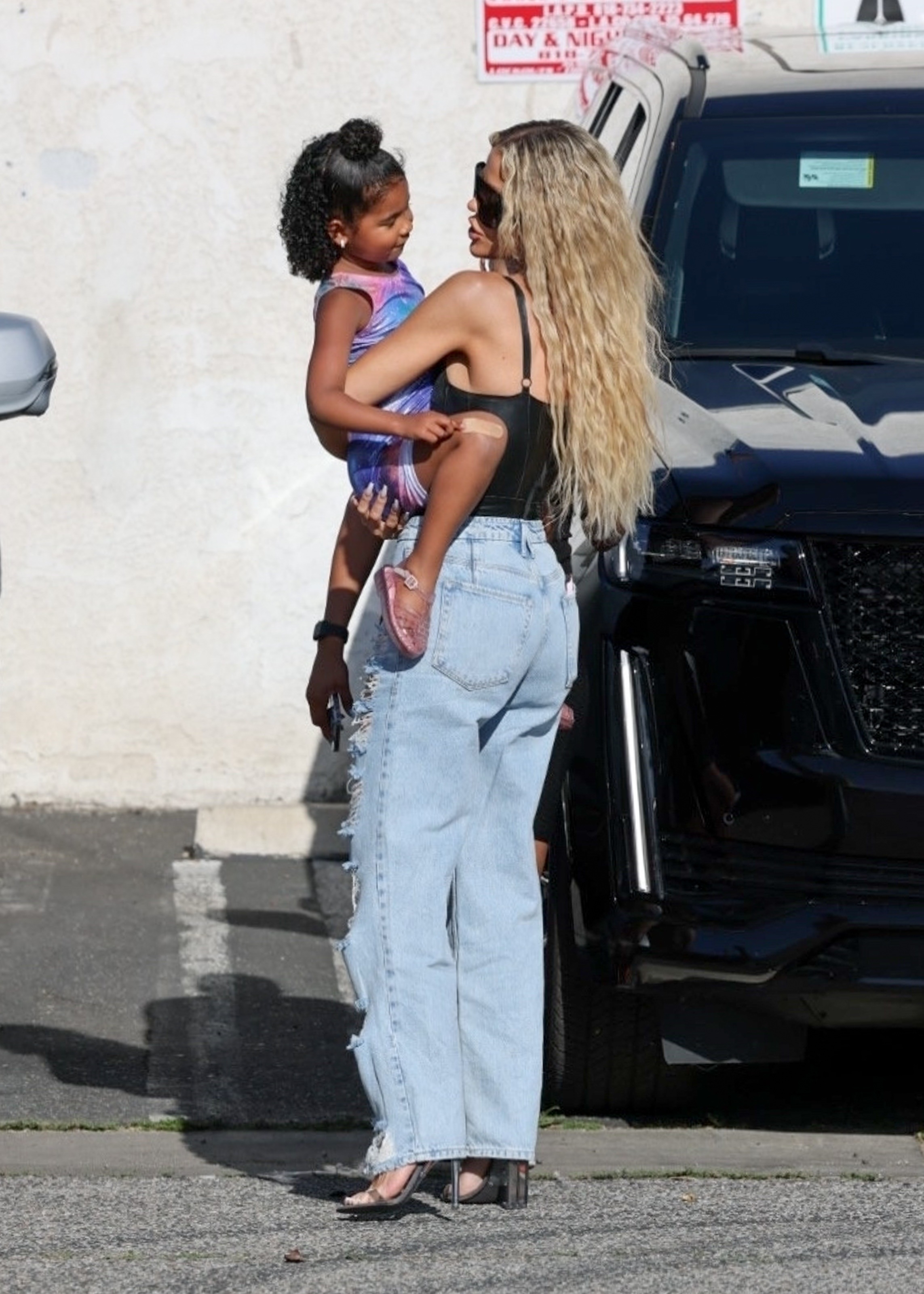 Access_Kardashian_019.jpg