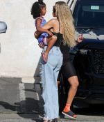 Access_Kardashian_022.jpg