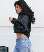 Access_Kardashian_05.jpg