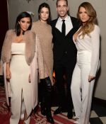 Access_Kardashian_09.jpeg